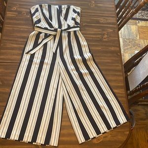 H&M Navy Blue and White wide leg jumpsuit. Strapless, size 14